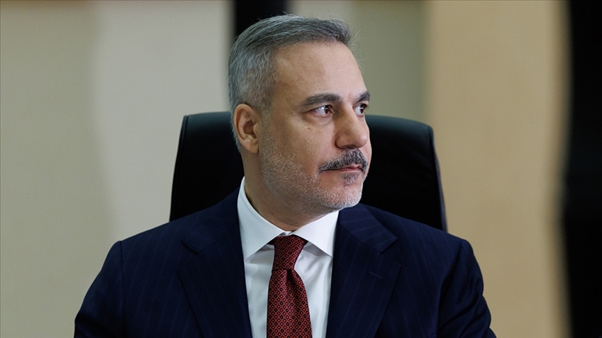 Bakan Fidan Pakistan ve Afganistan yöneticileriyle görüştü